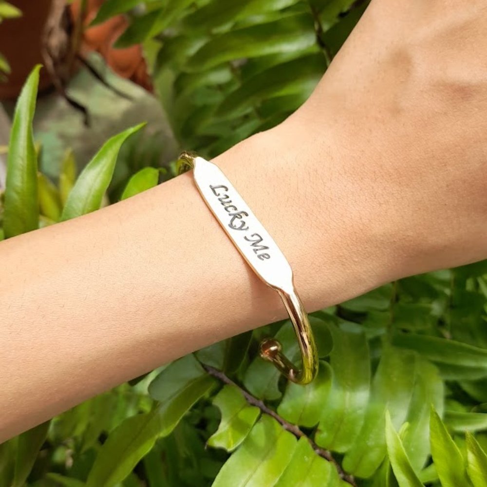 gold bangle
